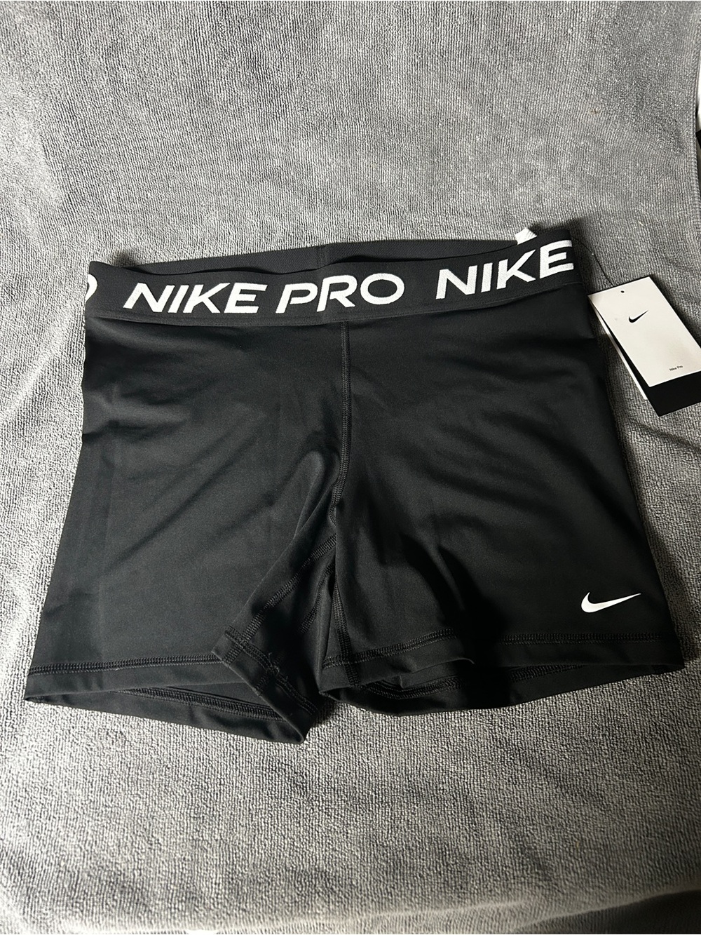 Nike Pro Dri-FIT 5” Training Shorts Black White Women’s Large NWT